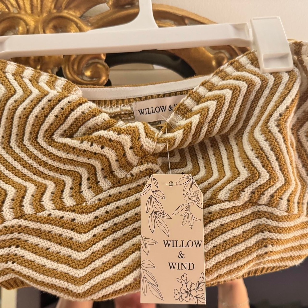 NWT Knit bandeau crop top
